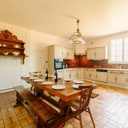 Maison De Groupe - Vignes - Campagne - Bordeaux Semesterbostad
