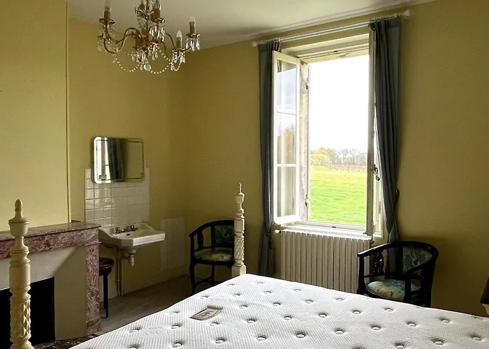 Maison De Groupe - Vignes - Campagne - Bordeaux * Bourg-sur-Gironde